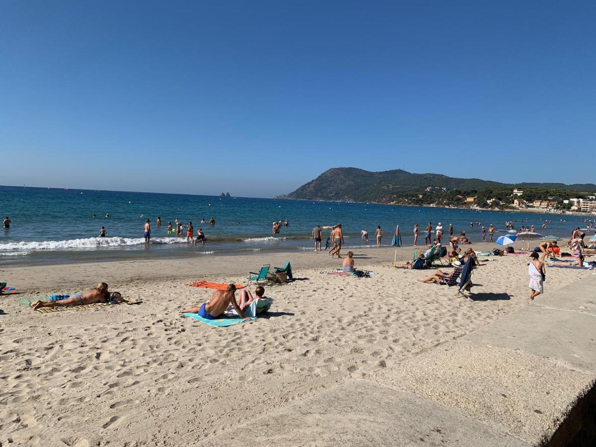 Appartement Plage à pied à 3 mns à La Seyne-sur-Mer Extérieur photo