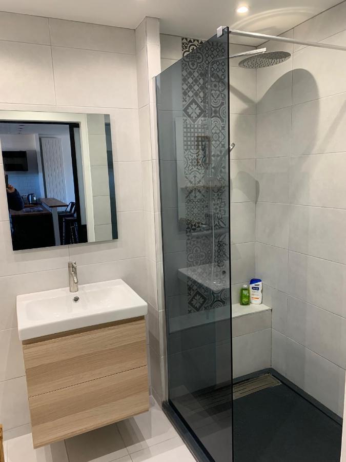 Appartement Plage à pied à 3 mns à La Seyne-sur-Mer Extérieur photo