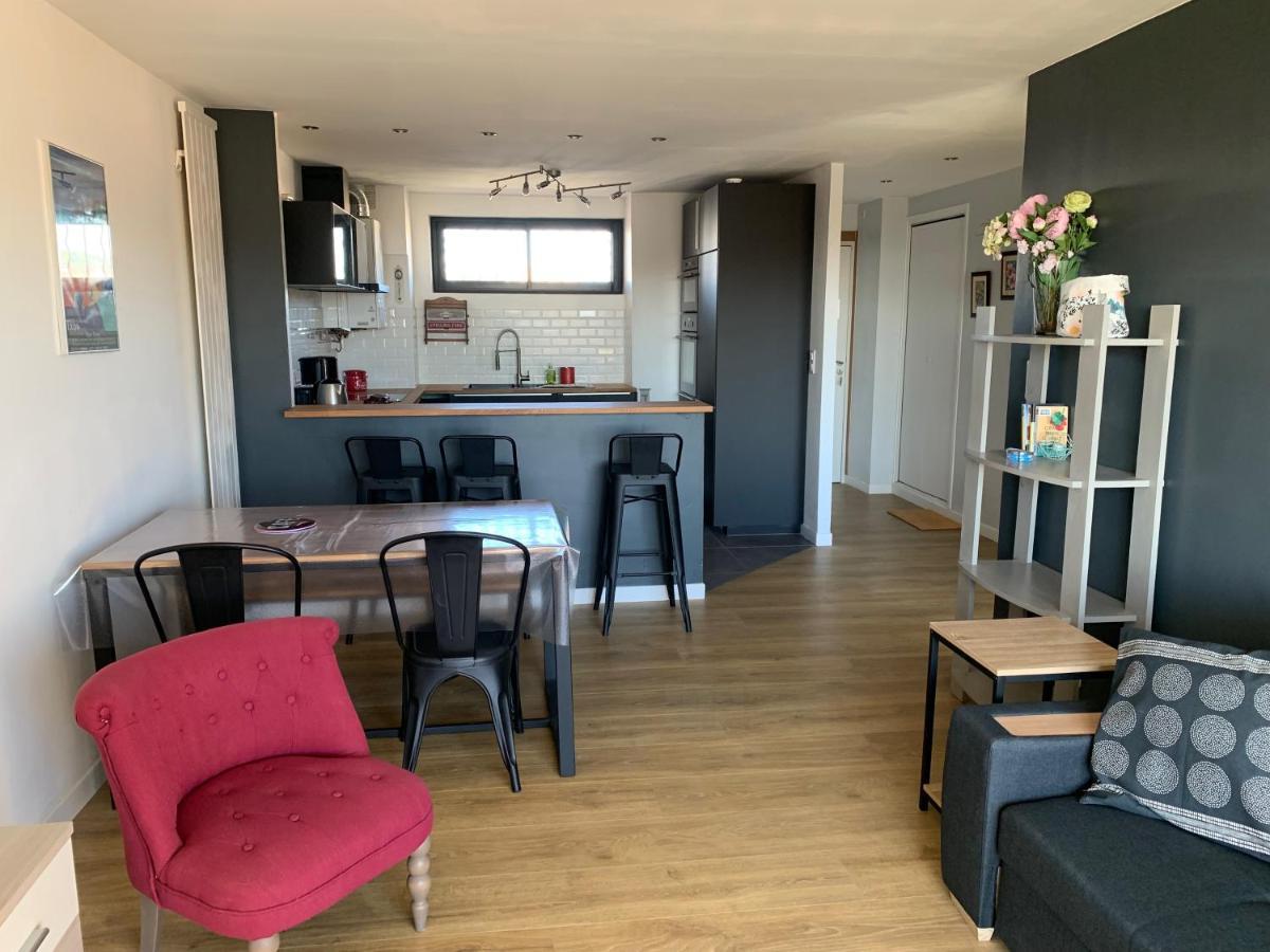 Appartement Plage à pied à 3 mns à La Seyne-sur-Mer Extérieur photo