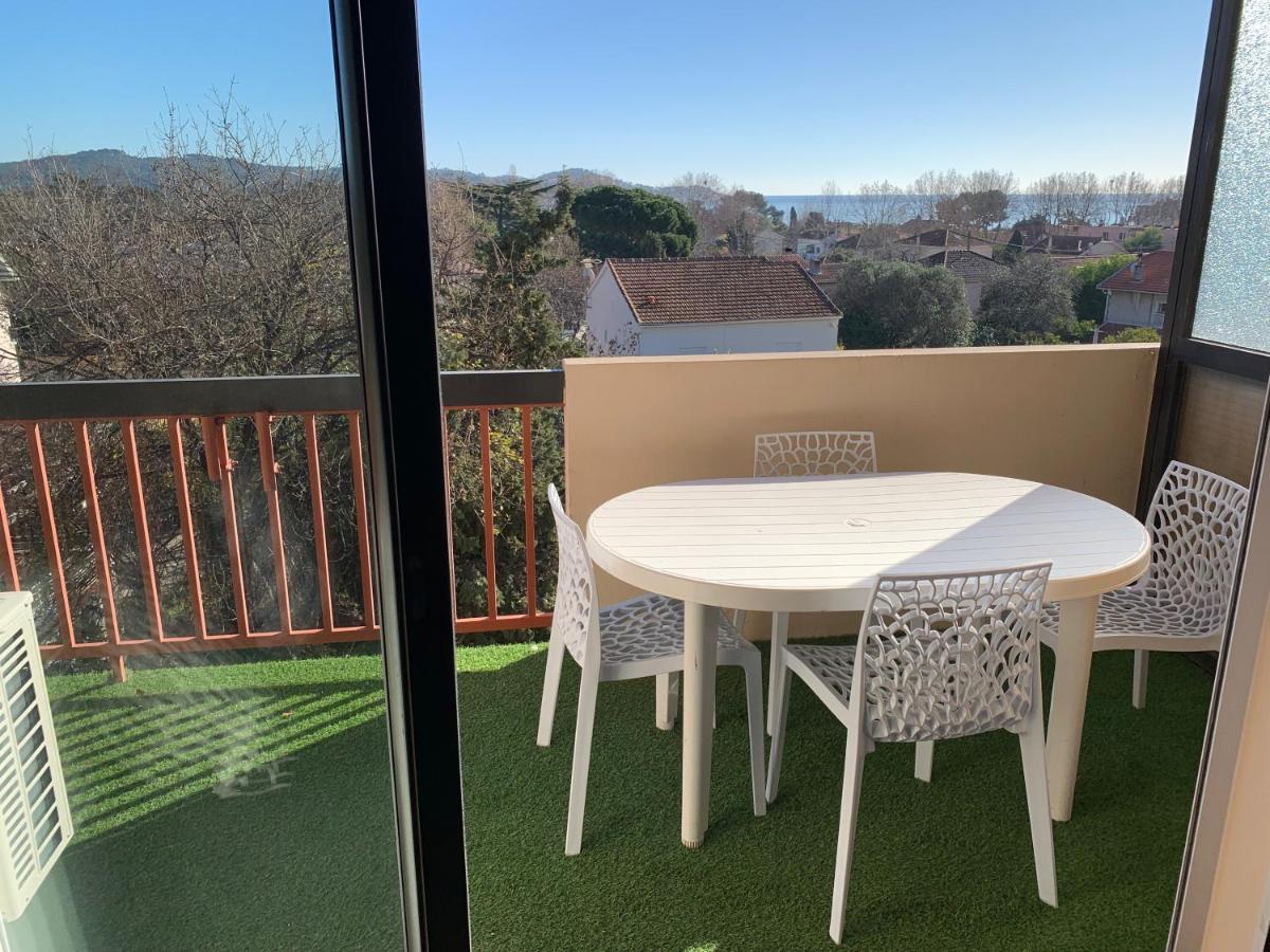 Appartement Plage à pied à 3 mns à La Seyne-sur-Mer Extérieur photo